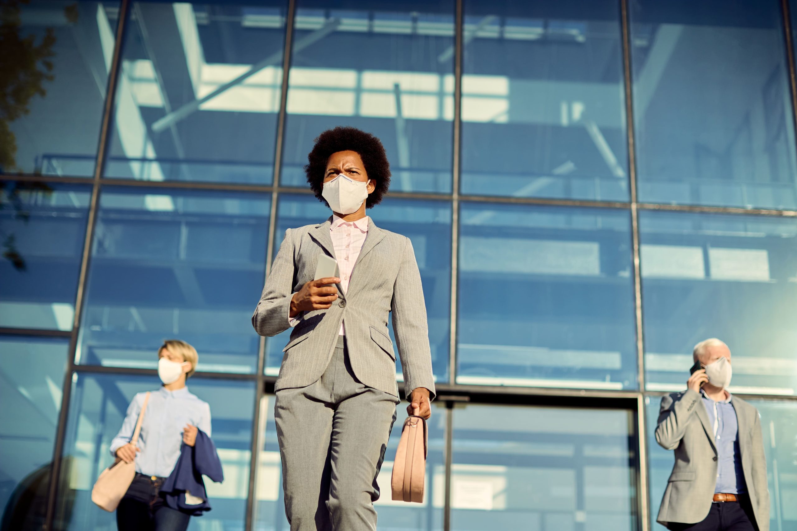 Return to work during the pandemic: what are the most important precautions?